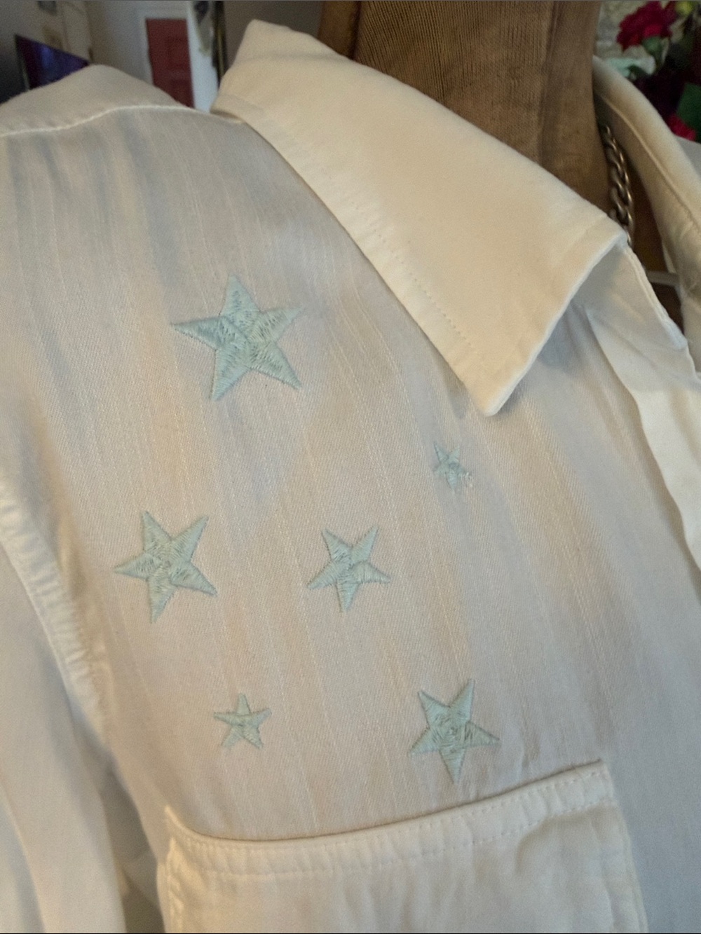 Billy T White Embroidered Button Up Shirt - Picture 6 of 10